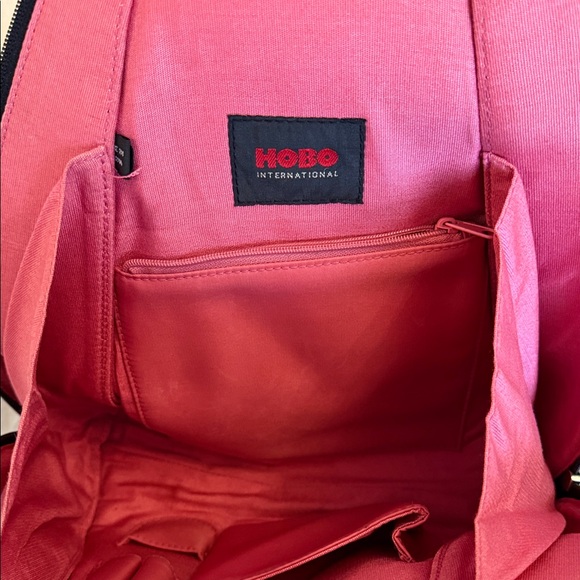 HOBO Black Leather Shoulder sling back/shoulder bag - Picture 12 of 16